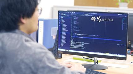 以'長(zhǎng)江'為名，'網(wǎng)'聚向上的力量——長(zhǎng)江網(wǎng)成立20周年發(fā)布媒體責(zé)任報(bào)告及網(wǎng)絡(luò)技術(shù)研發(fā)成果