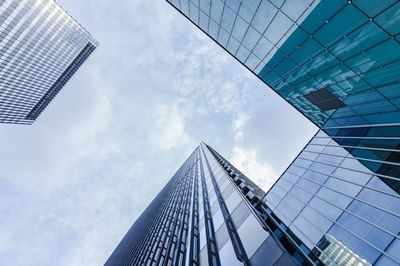 高空墜物的預(yù)防管理及改善措施 聚焦高空構(gòu)筑物建筑